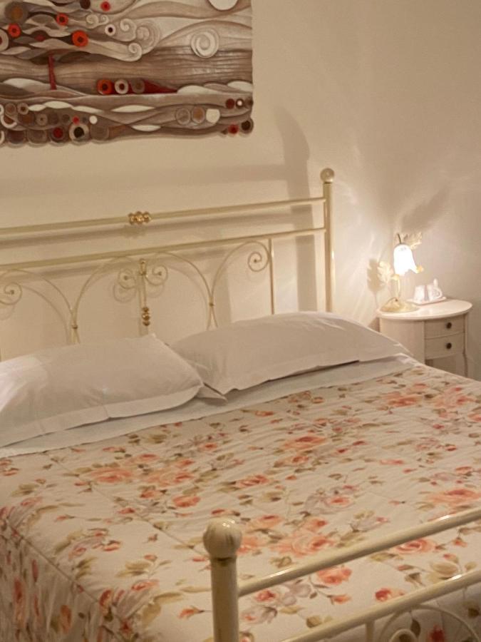 Paradiso San Vincenzo Bed & Breakfast *
